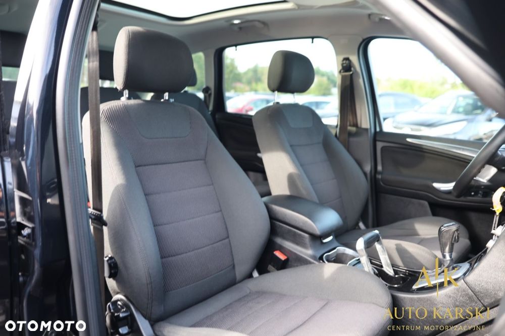 Ford S-Max - 37