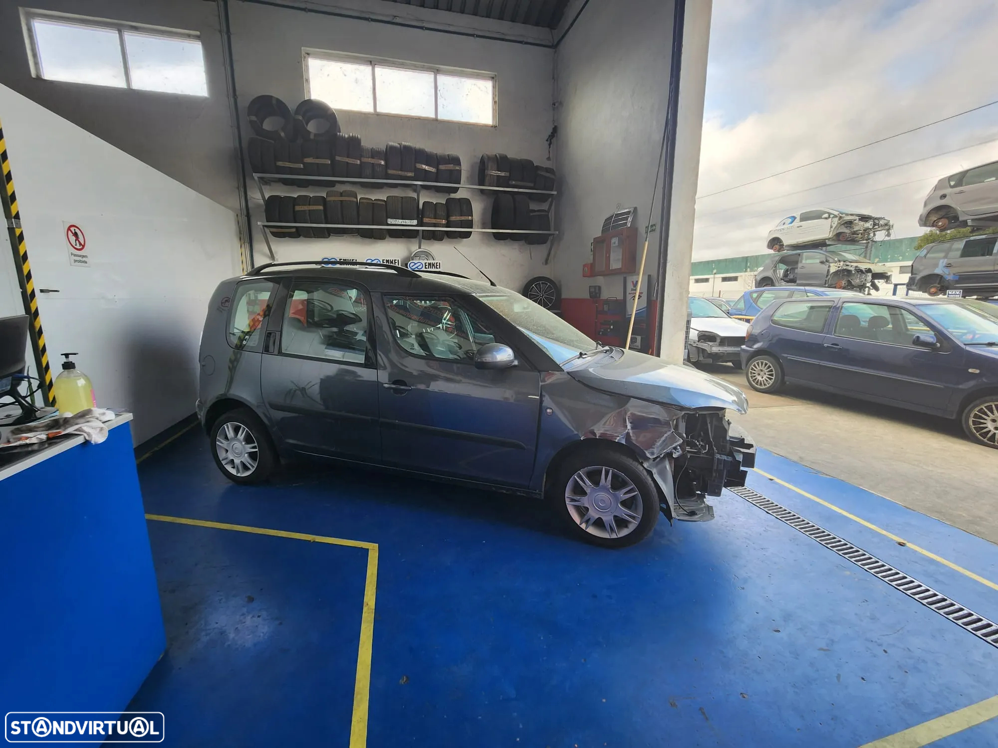 Skoda Roomster 1.2 HTP de 2006 ás peças. ( - 3
