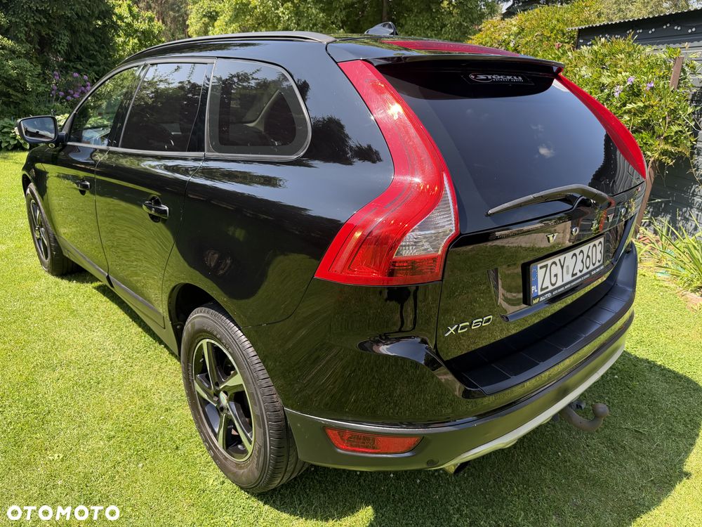 Volvo XC 60 D4 Edition Pro - 19