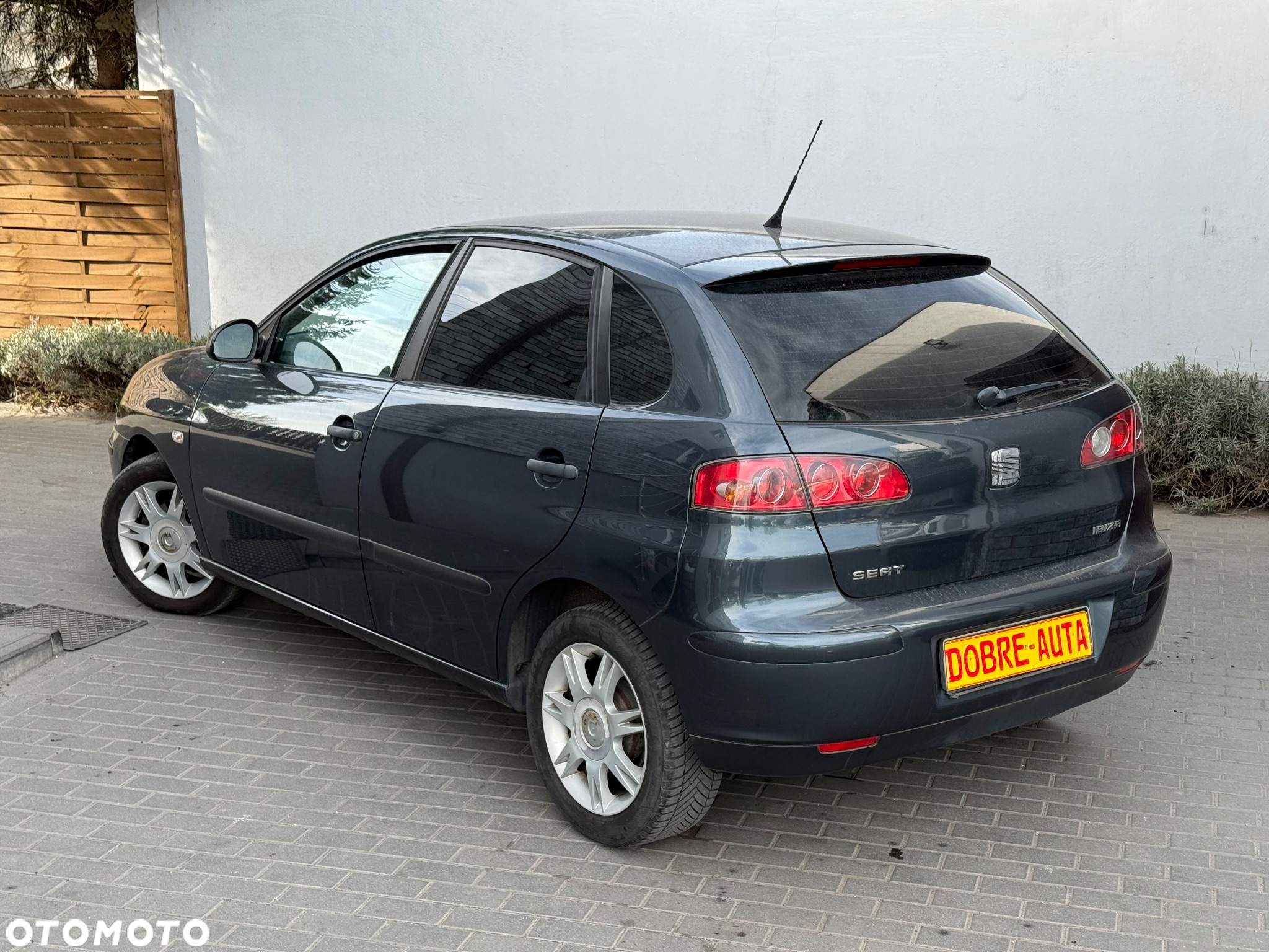 Seat Ibiza 1.4 16V Stylance - 28