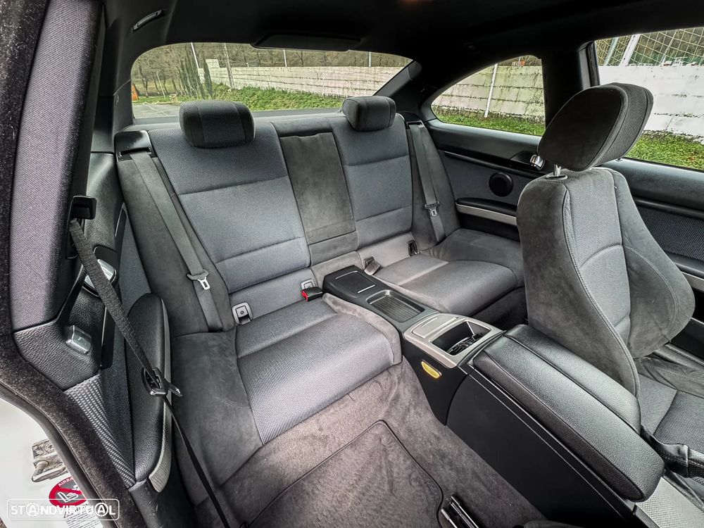 BMW 320 d M Sport Edition - 23