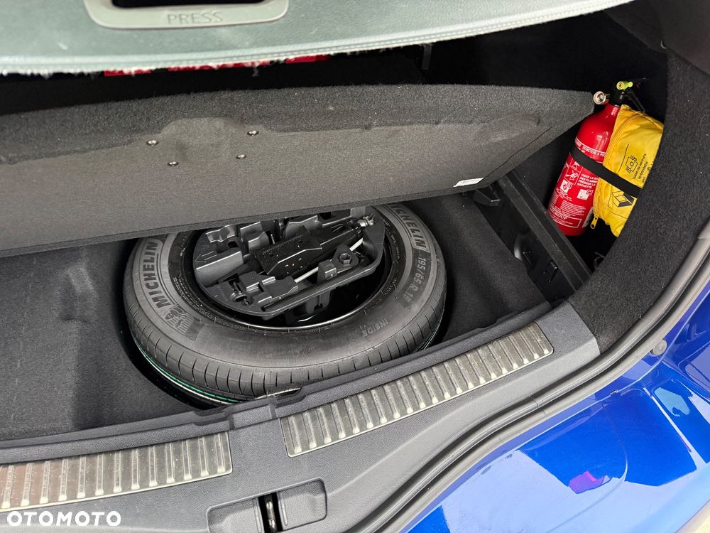 Renault Megane 1.3 TCe FAP Intens EDC - 9