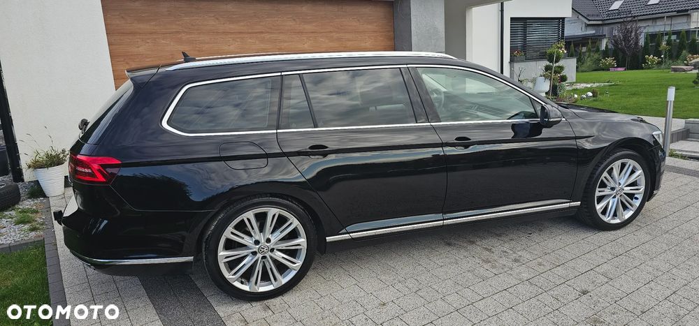 Volkswagen Passat Variant 2.0 TDI DSG (BlueMotion Technology) Highline - 33