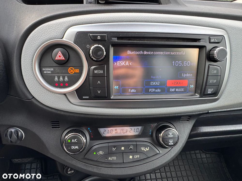 Toyota Yaris 1.5 VVT-i Selection - 26