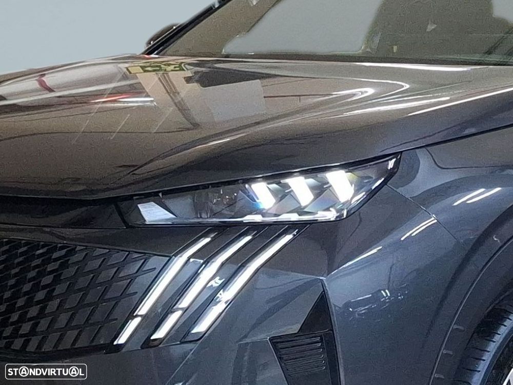 Peugeot 5008 1.6 Plug-in Hybrid Allure e-DCS7 - 3