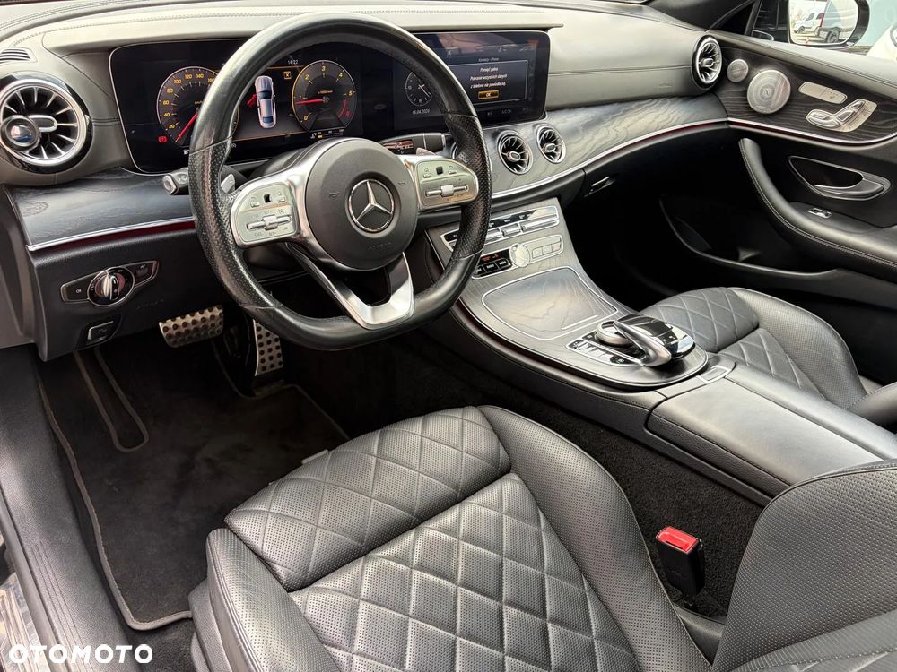 Mercedes-Benz Klasa E 220 d 4-Matic AMG - 12