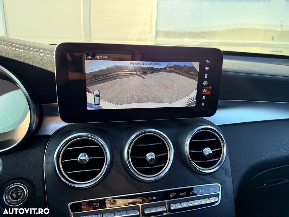 Mercedes-Benz GLC 300 d 4Matic 9G-TRONIC AMG Line Plus - 15