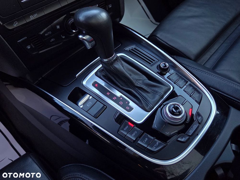 Audi Q5 2.0 TDI Quattro S tronic - 14