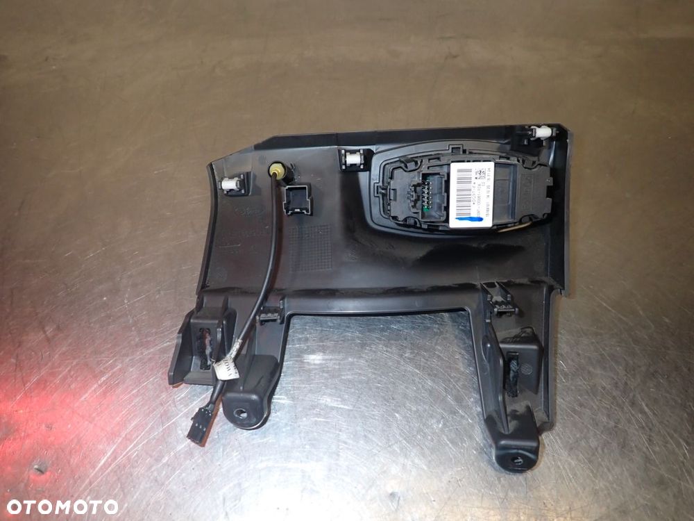 PRZEŁĄCZNIK ŚWIATEŁ FORD MONDEO V 1.5 - 2