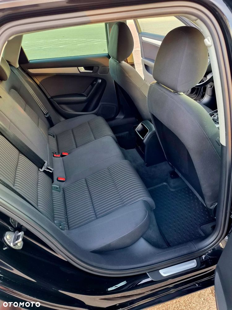 Audi A4 Avant 2.0 TDI - 8