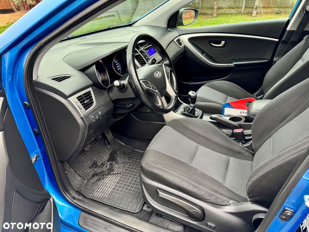 Hyundai i30 1.6 CRDi BlueDrive Comfort - 18