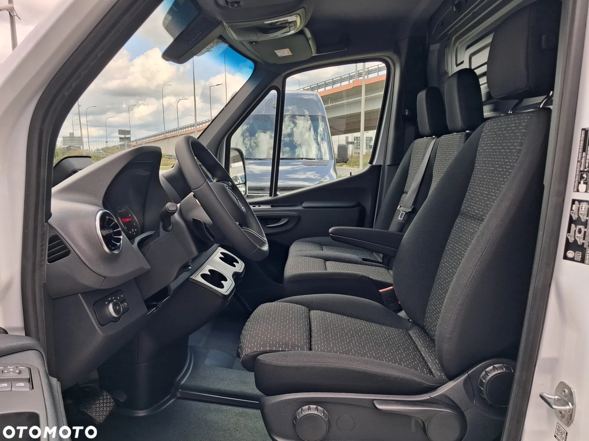 Mercedes-Benz Sprinter 317 CDI - 9
