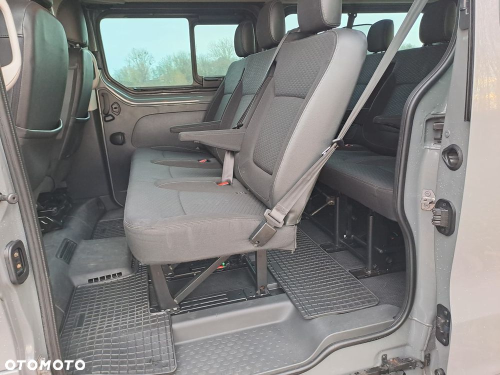 Opel Vivaro L1H1 2.9t Elegance Premium - 17