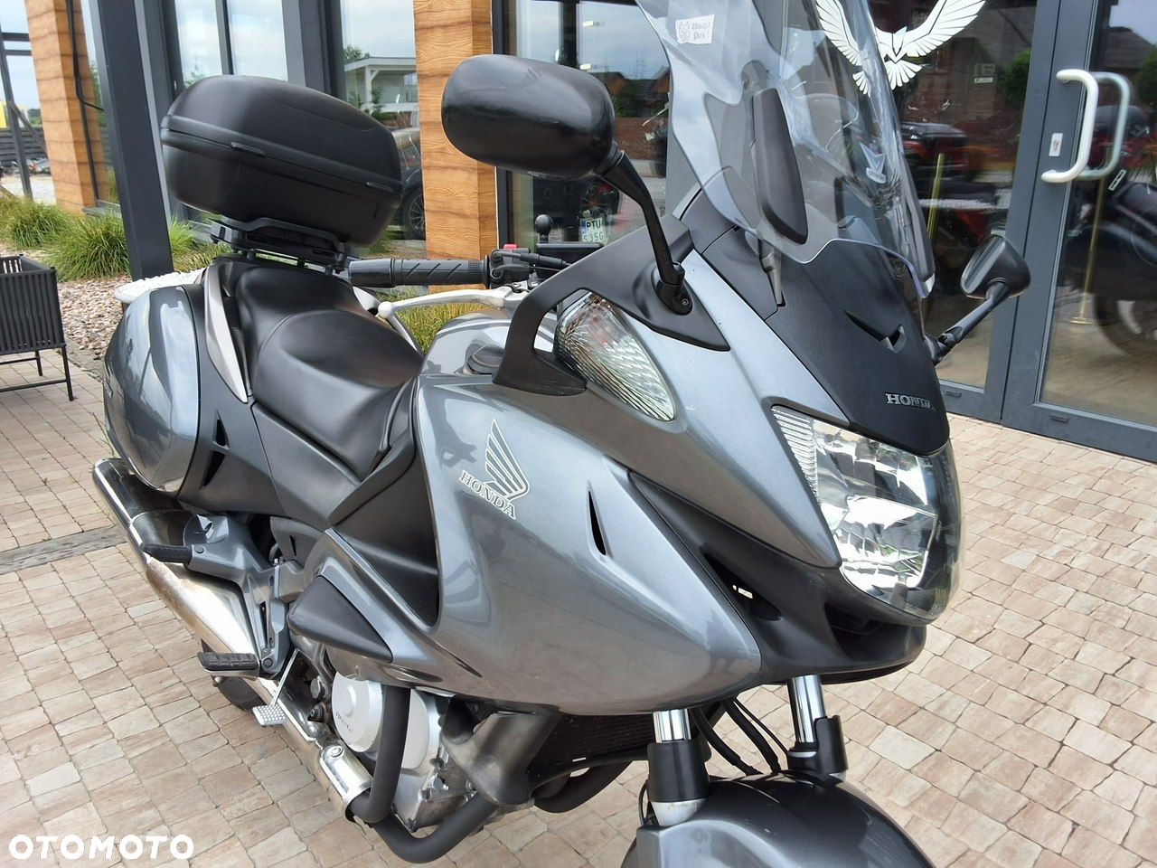 Honda NT - 4