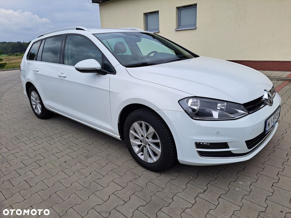 Volkswagen Golf - 1