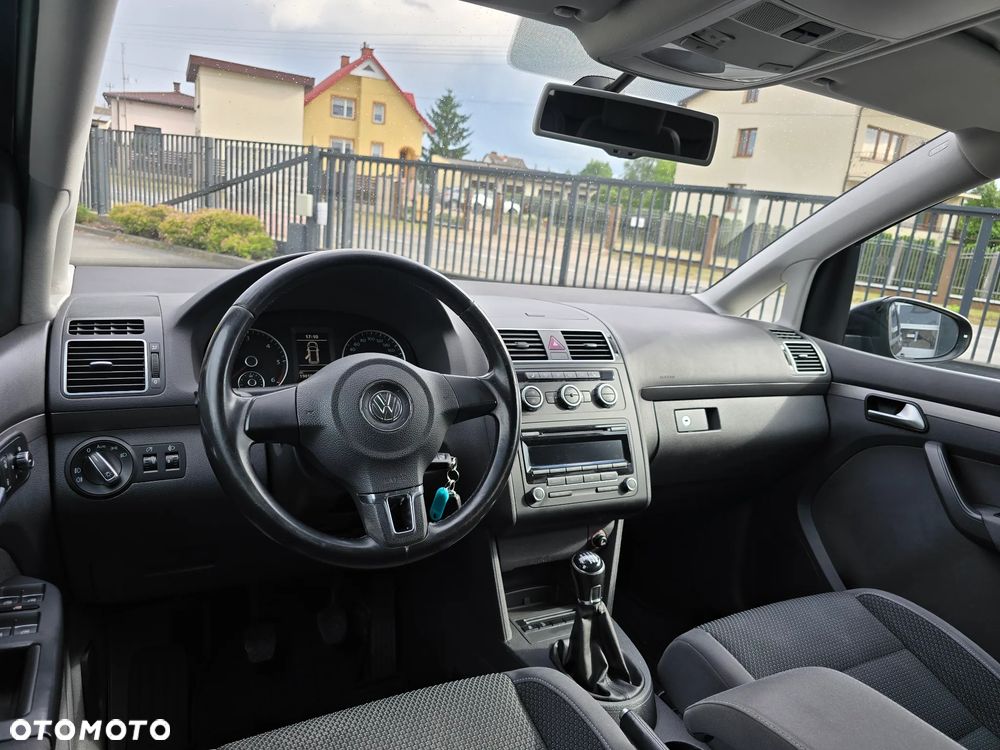 Volkswagen Touran 1.6 TDI DPF BlueMotion Technology Comfortline - 22