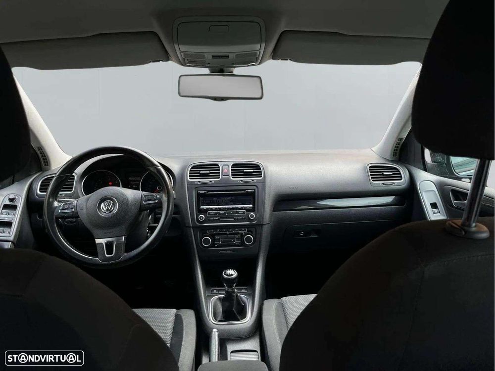 VW Golf 1.6 TDi Confortline - 16