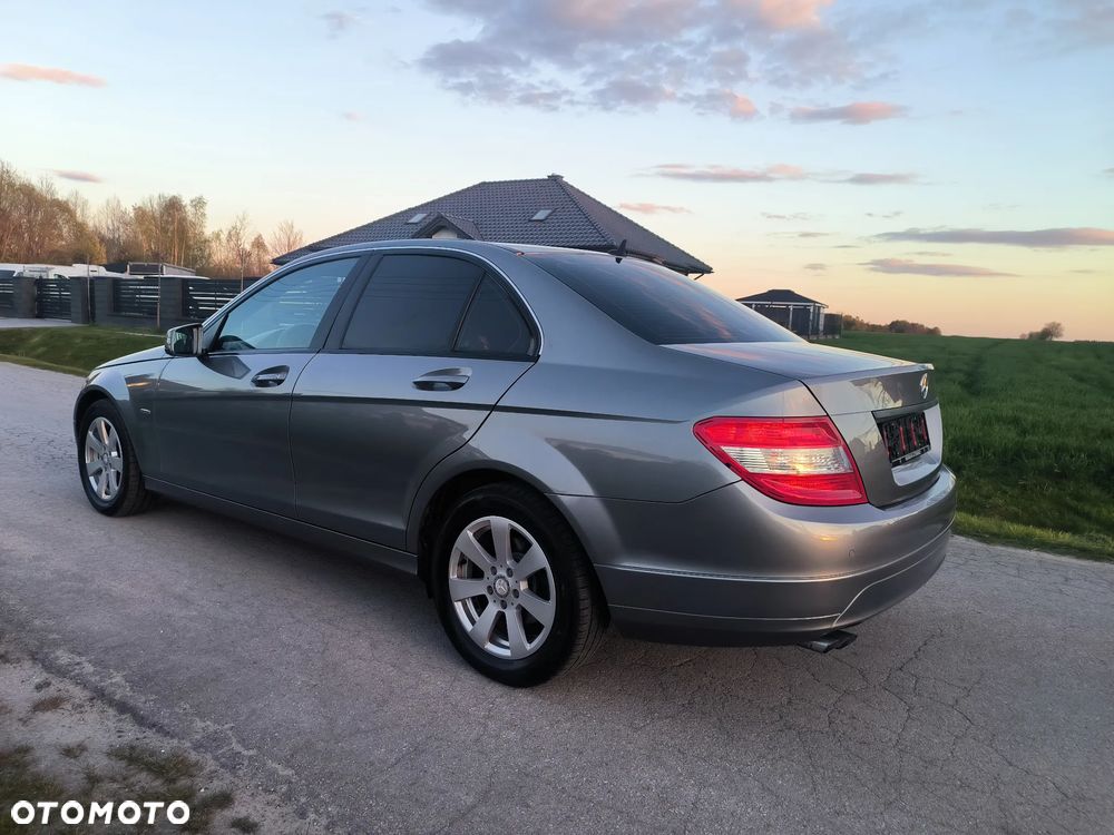 Mercedes-Benz Klasa C - 8
