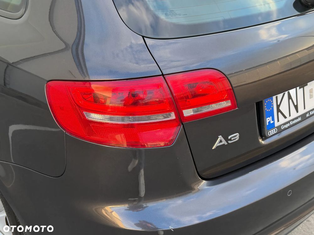 Audi A3 Sportback - 16
