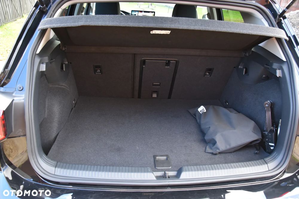 Volkswagen Golf 1.5 TSI EHybrid PHEV 150kW Edition 50 DSG - 24