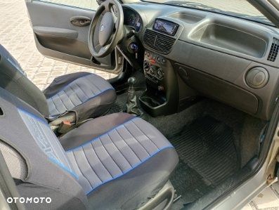 Fiat Punto - 7