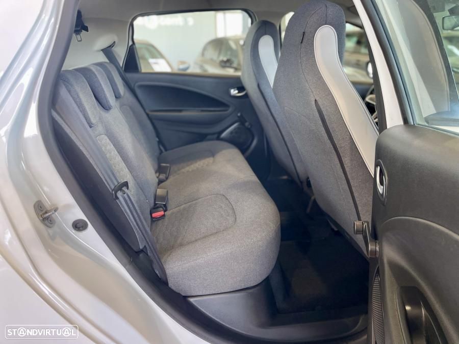 Renault Zoe (c/ Bateria) EV50 110hp Evolution - 25