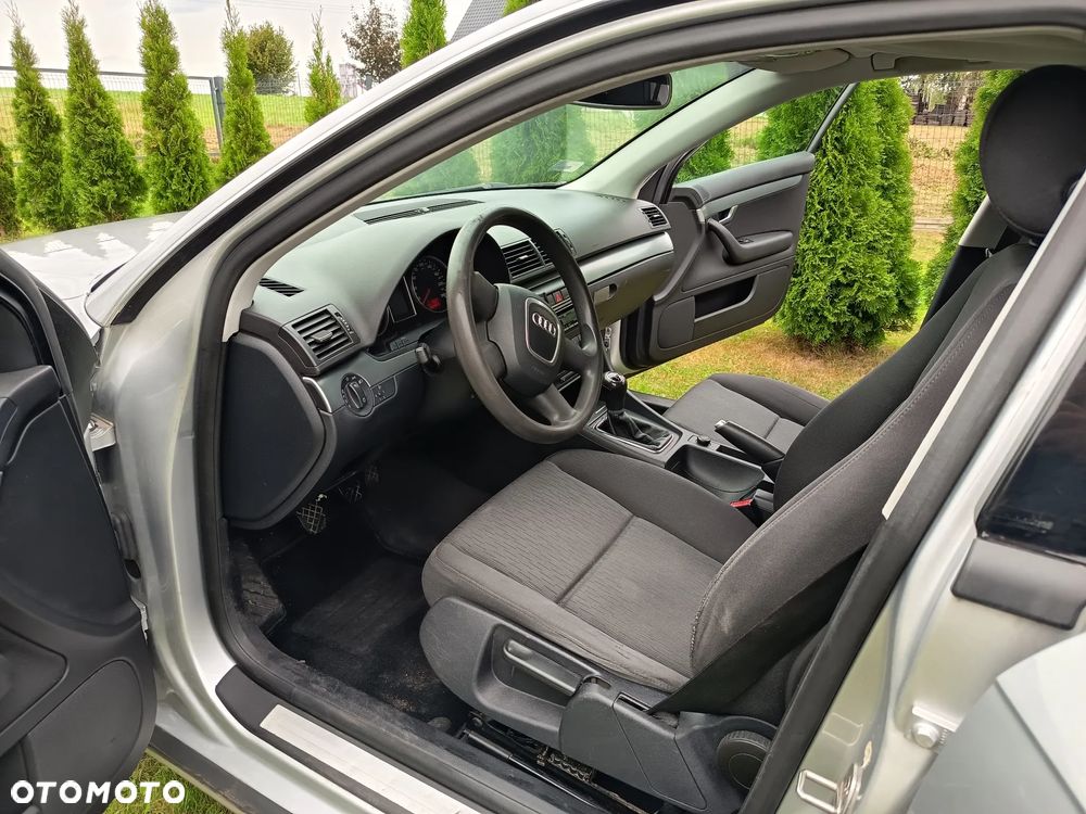 Audi A4 1.6 - 10