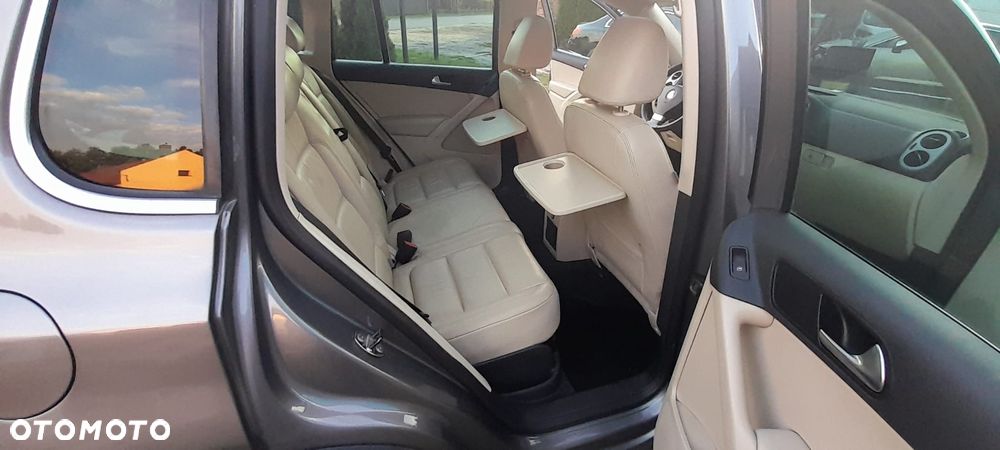 Volkswagen Tiguan 2.0 TDI 4Mot Sport&Style DSG - 4