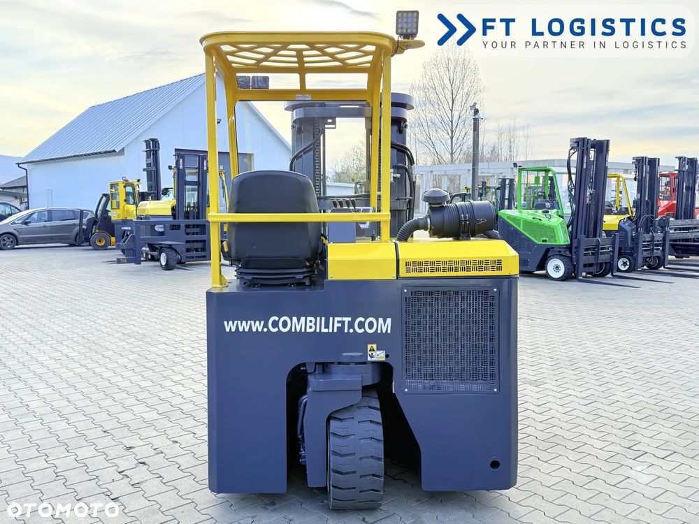 Combilift WÓZEK CZTEROKIERUNKOWY - WIELOKIERUNKOWY | COMBILIFT CB3000 | GAS | TRIPLEX 4900MM | WOLNY SKOK | POZYCJONER WIDEŁ | PRZESUW WIDEŁ | STAN IDEALNY | Szeroka oferta wózków czterokierunkowych i bocznych, dopasowanych do różnorodnych potrzeb i zastosowań - 8