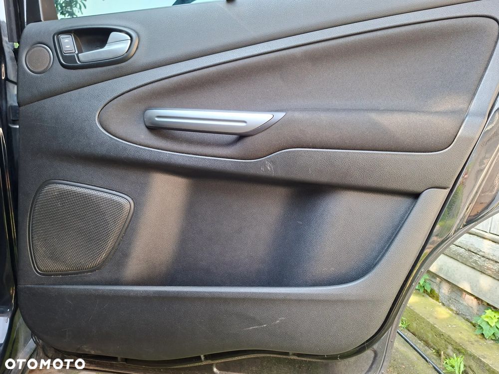 Ford S-Max 2.0 TDCi DPF Titanium - 15
