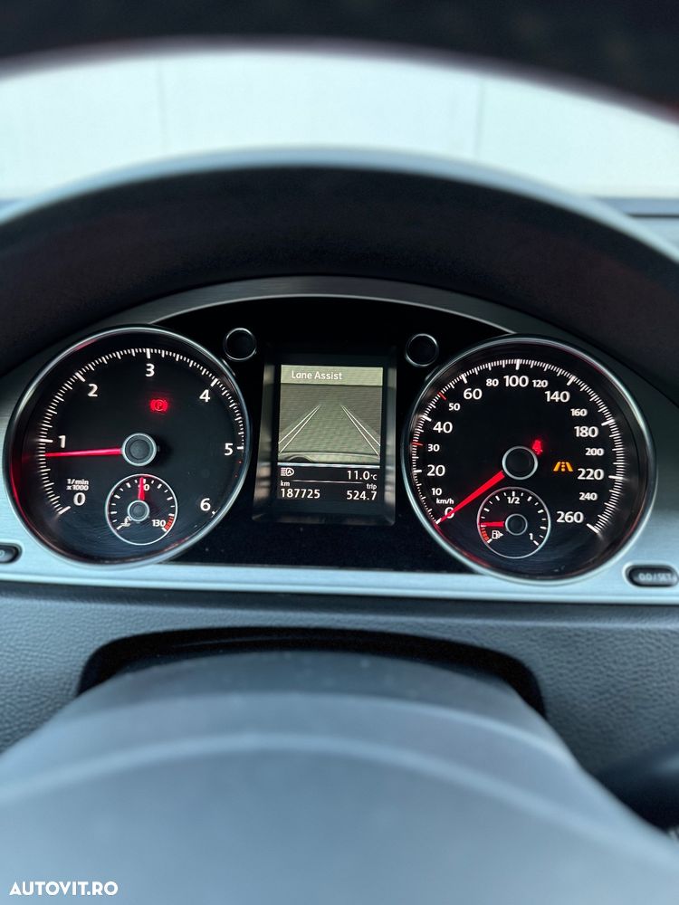 Volkswagen Passat Alltrack - 36