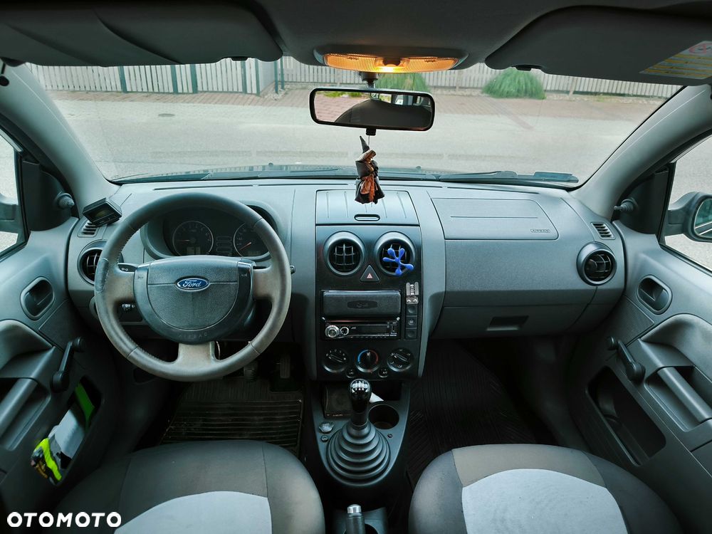 Ford Fusion - 3