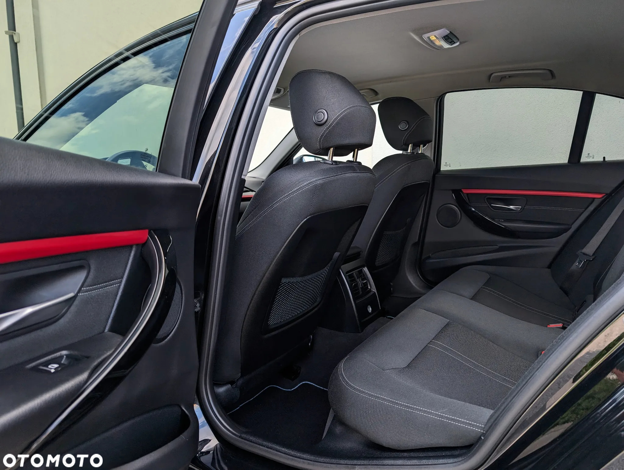 BMW Seria 3 318i Edition Luxury Line Purity - 15
