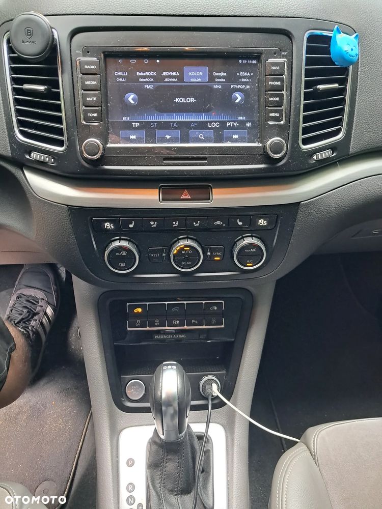 Volkswagen Sharan 2.0 TDI Highline DSG - 16