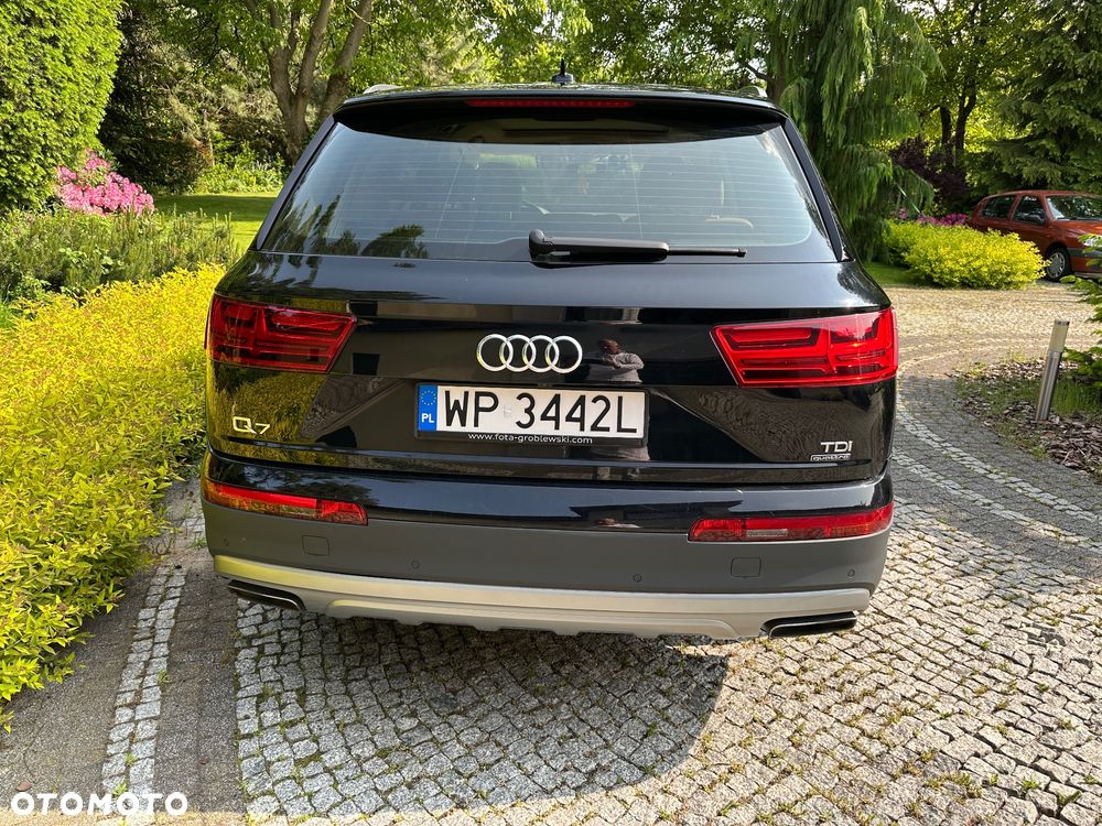 Audi Q7 - 3