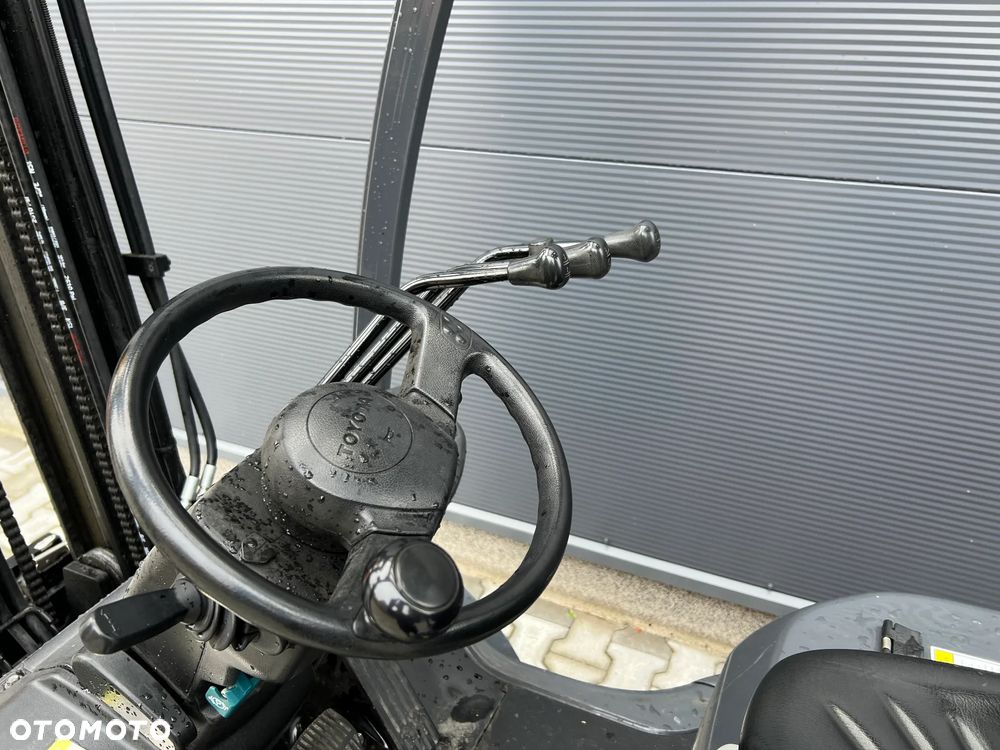 Toyota 02-8FGF18 - 7