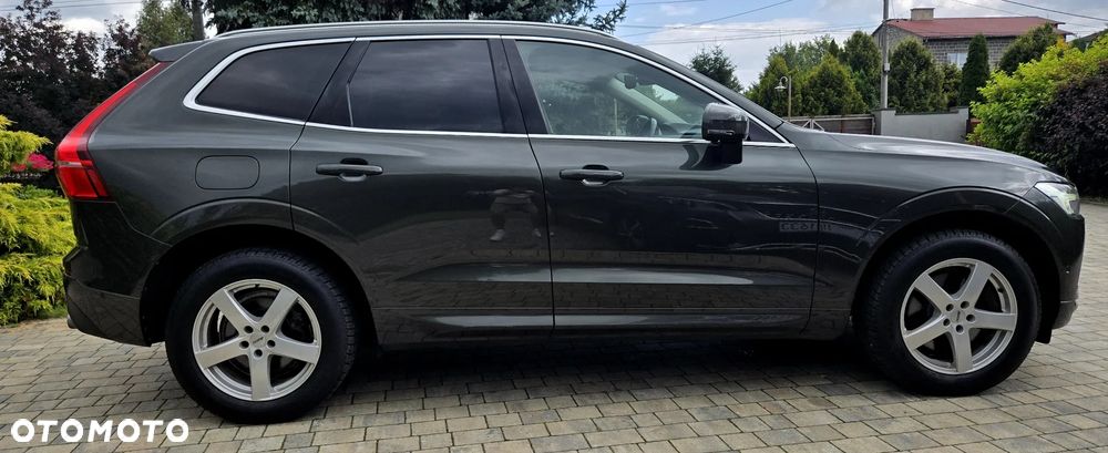 Volvo XC 60 D4 Momentum Pro - 10