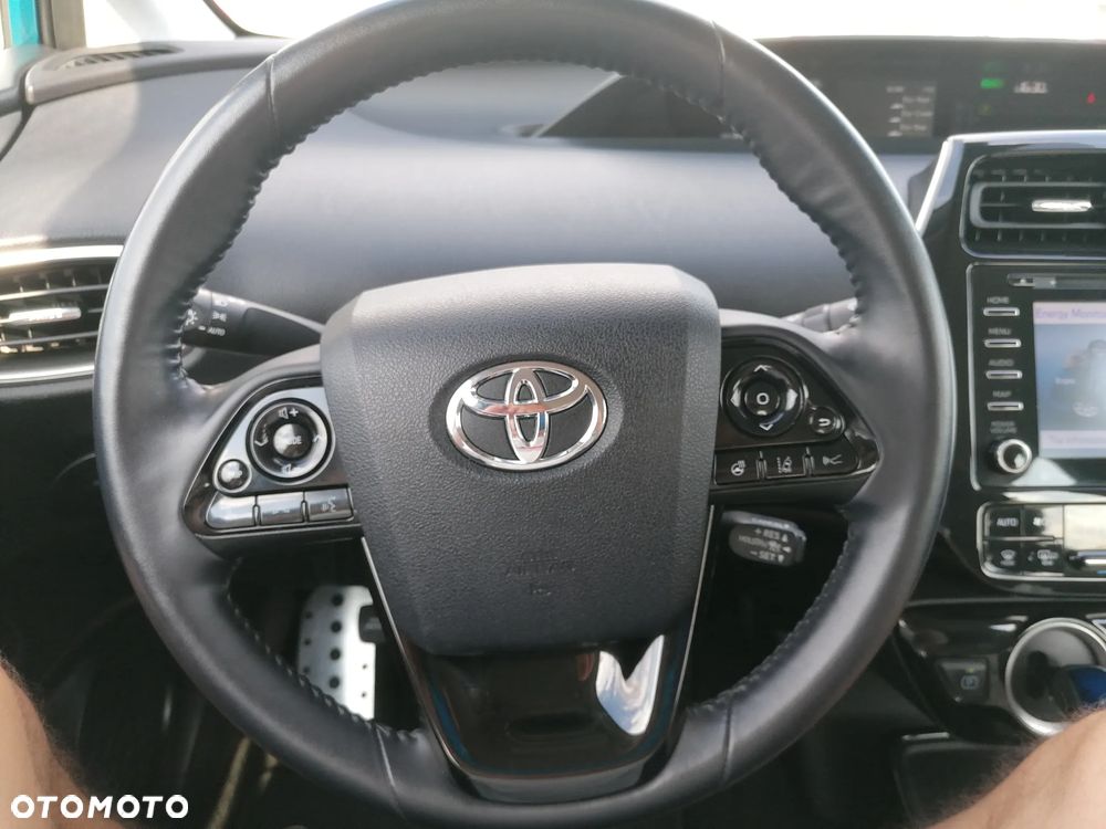 Toyota Prius (Hybrid) Comfort - 14