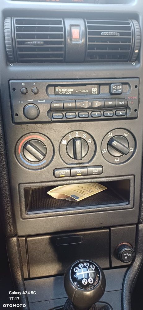 Opel Astra 1.6 16v 100 - 8