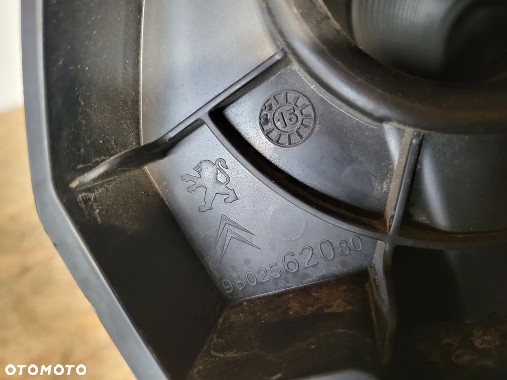 Łapacz powietrza dolot Citroen DS4  1.6 BLUE HDI - 4