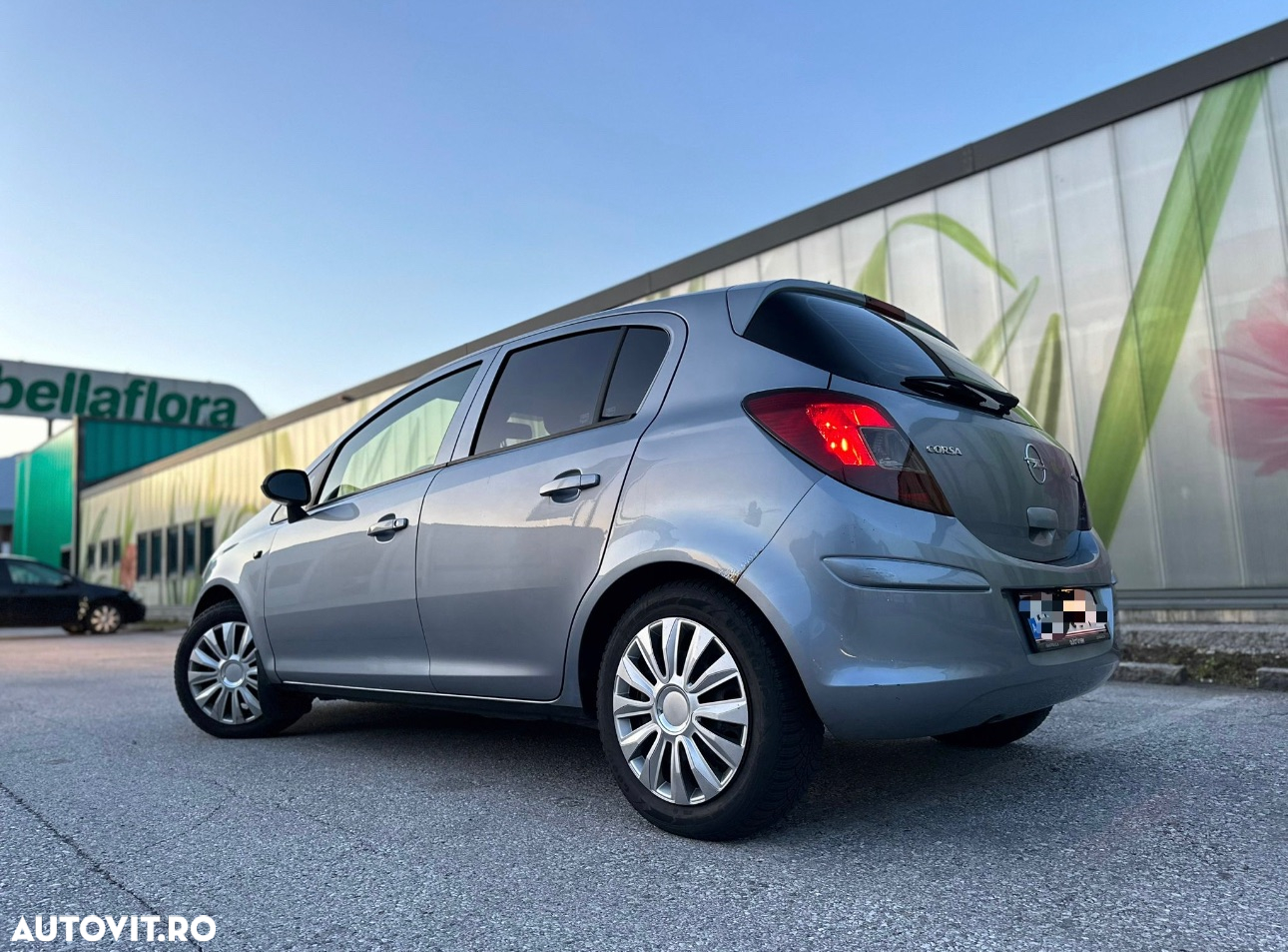 Opel Corsa Combo 1.3 CDTI DPF - 2