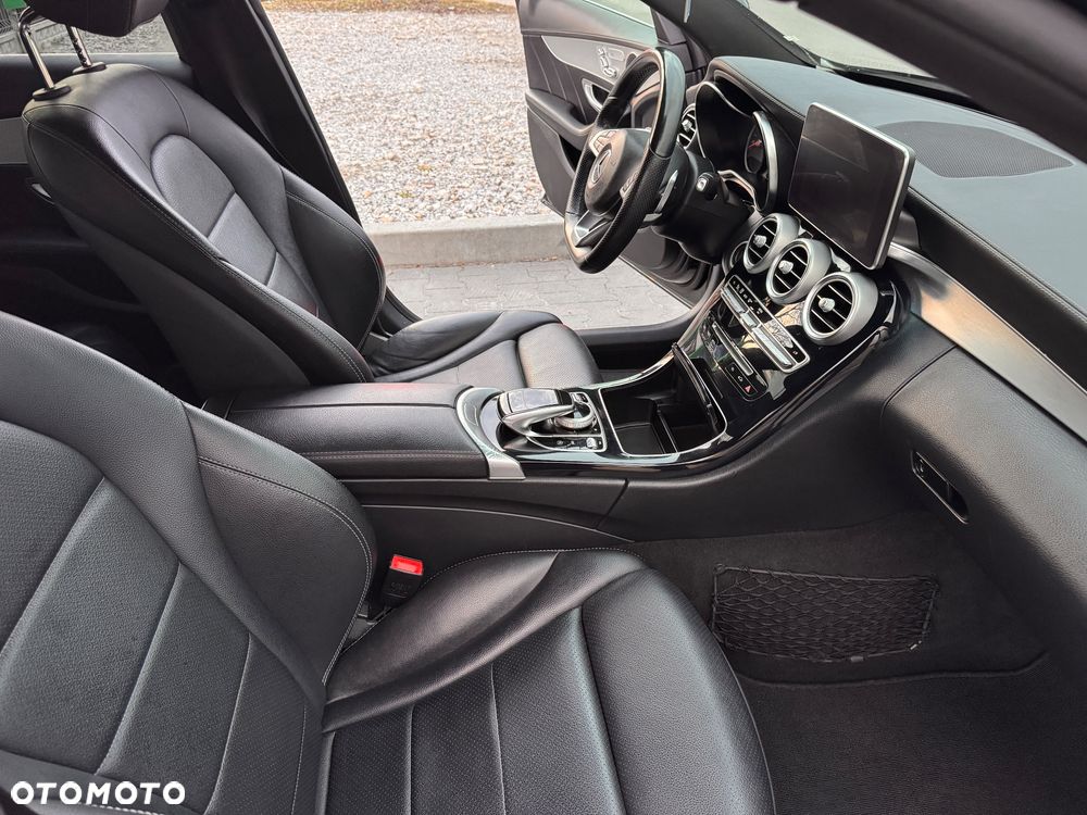Mercedes-Benz Klasa C 200 7G-TRONIC AMG Line - 20