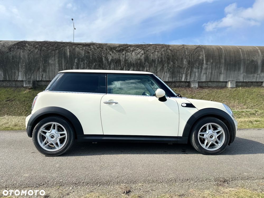 MINI ONE - 5