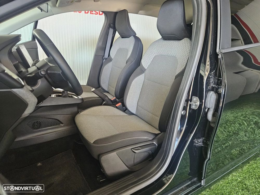 Mitsubishi Colt 1.0 MPI-T Invite - 13