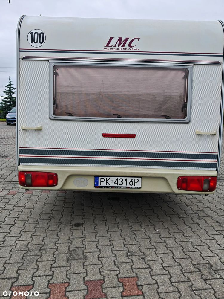 LMC 495 - 8