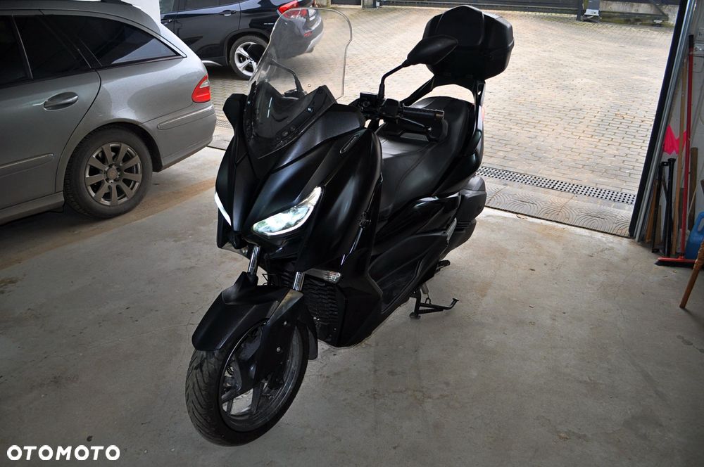 Yamaha X-max - 8