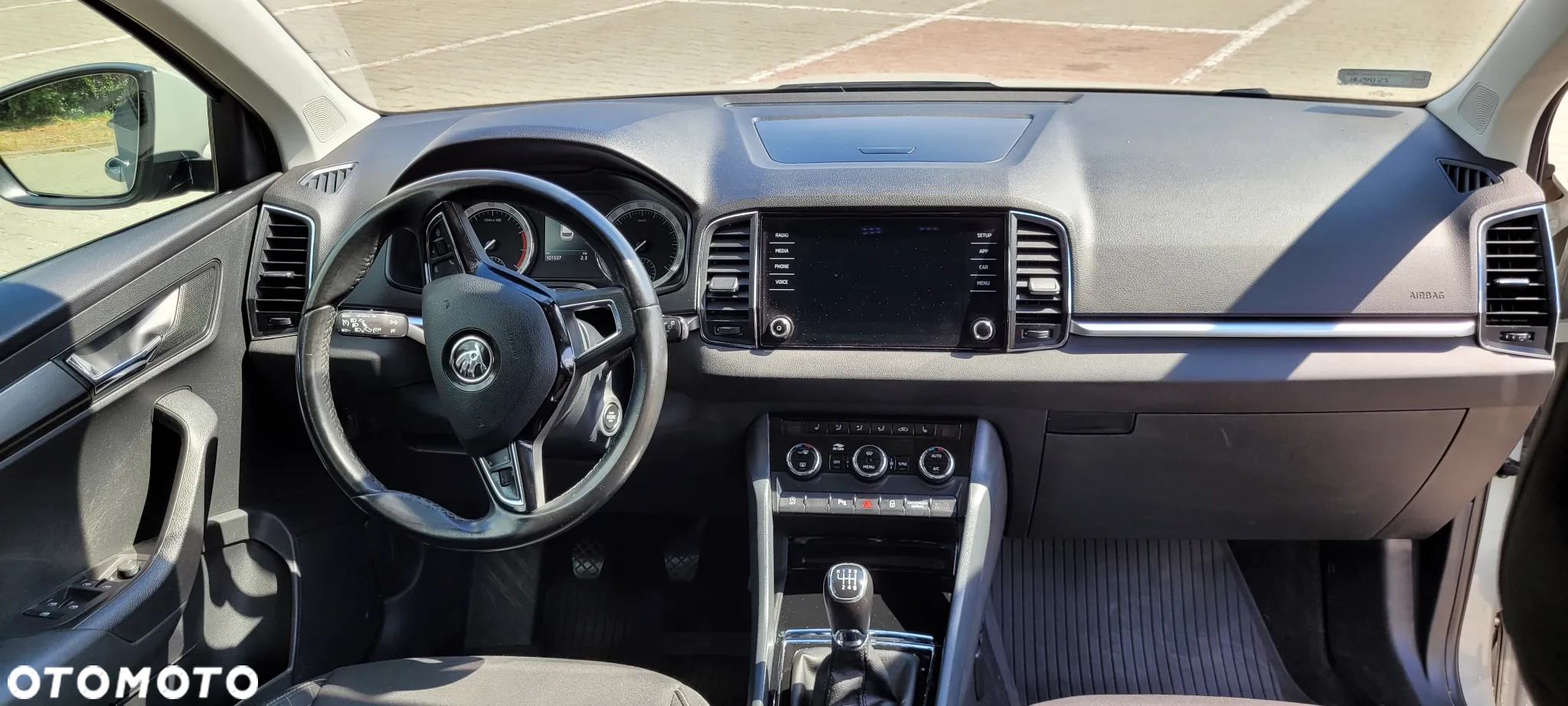 Skoda Karoq 1.5 TSI ACT 4x2 Ambition - 9
