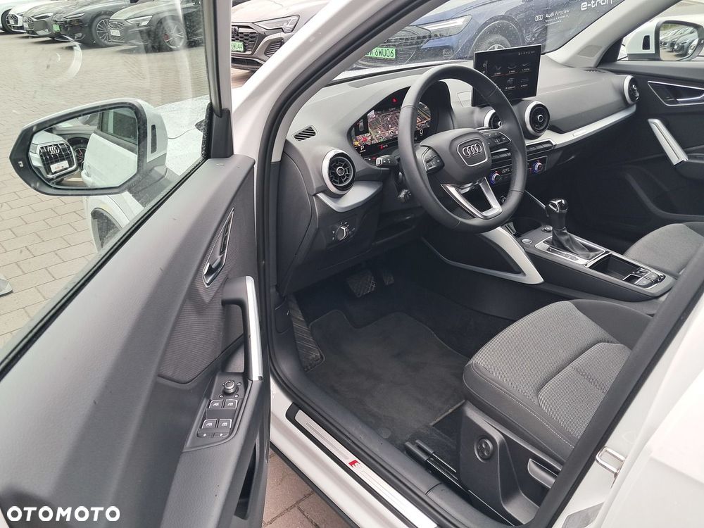 Audi Q2 35 TFSI Advanced S tronic - 12