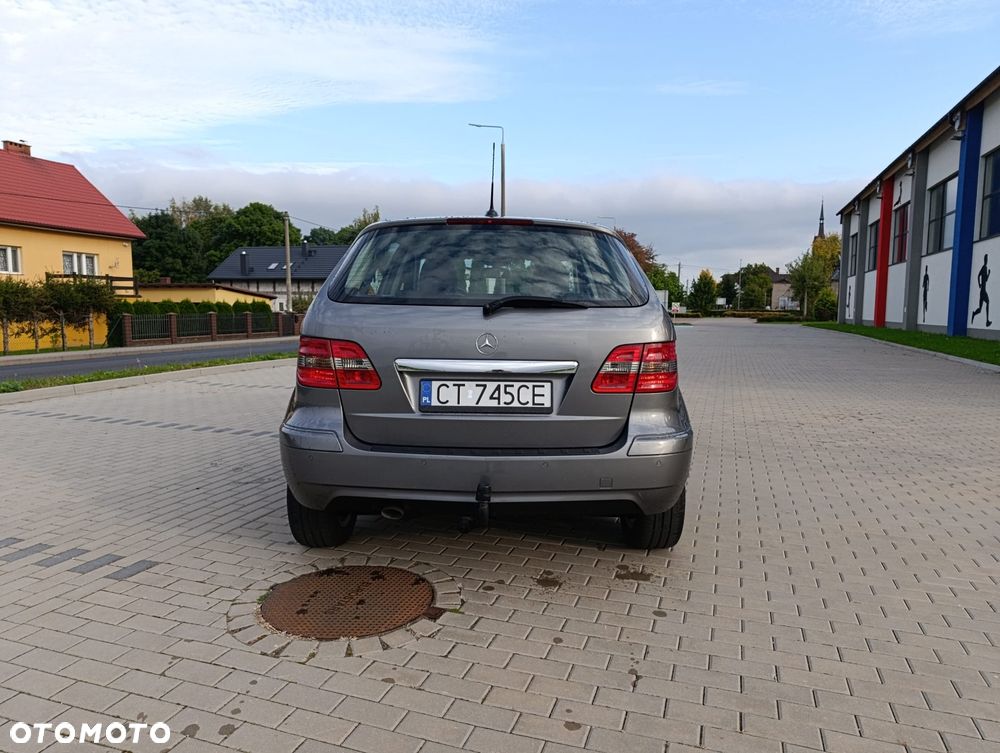 Mercedes-Benz Klasa B 180 CDI - 6