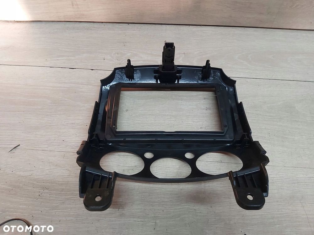 MAZDA 2 II DE Ramka radia Nawigacji 9cali 2 din pod Android - 4